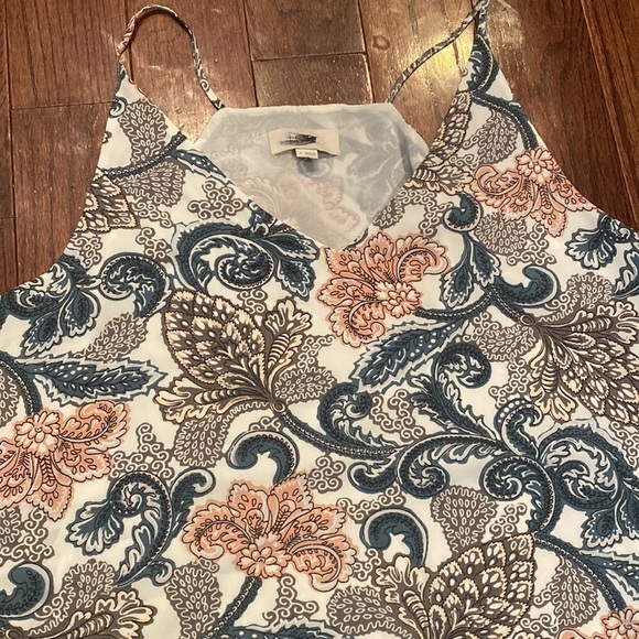 Bundle of 2 loft summer shirts - Picture 6 of 9